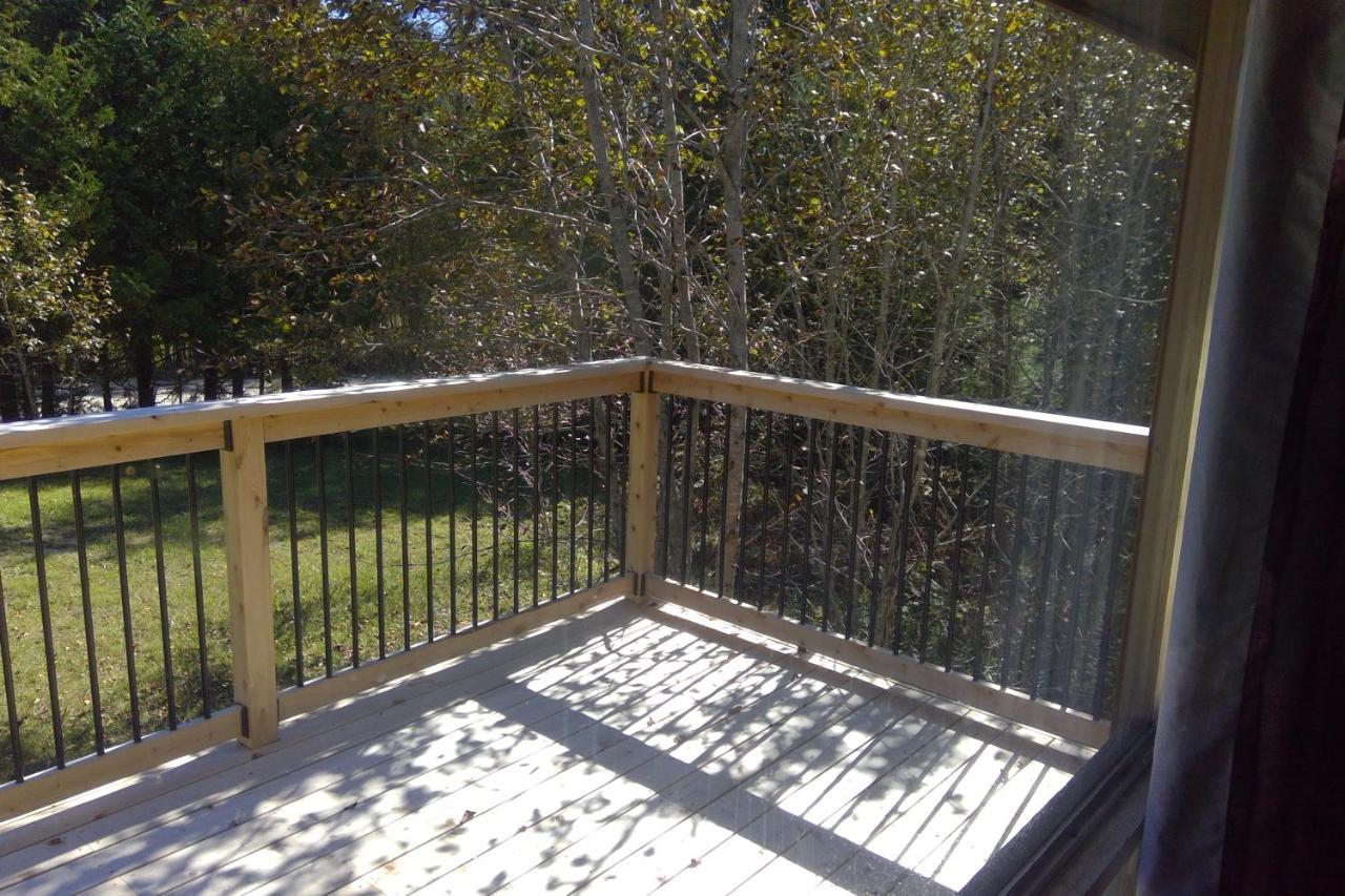 Michaels Bay Getaway On Manitoulin Island South Baymouth Exterior foto